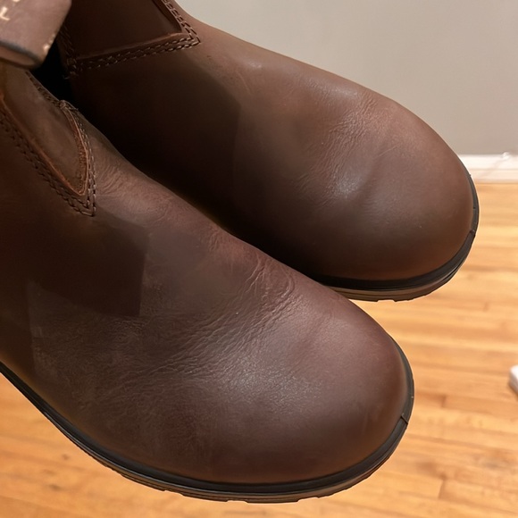 Blundstone Brown Ankle Boots - Picture 11 of 14